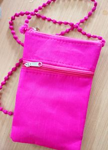 Magenta Colour Slingbag💓