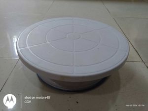 Cake Preparation Stand