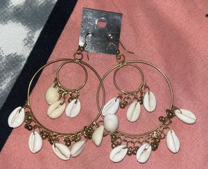 Any One Pair Of Earrings In 99 RUPEES
