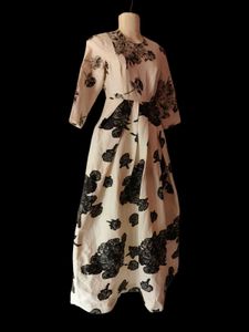 🌸 Exclusive Floral Midi Dress