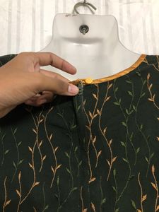 Yuppie Green Printed Midi Dress