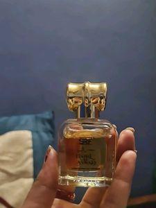 Hajre Al Aswad Concentrated Perfume