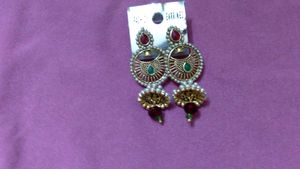 Trendy Earings