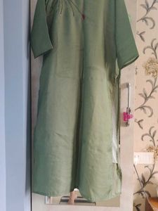 Embroidered Green Kurta