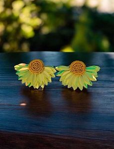 🌻Half Sunflower Flower Earrings