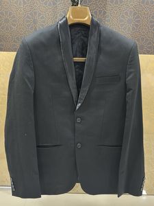 Stylish Black Blazer