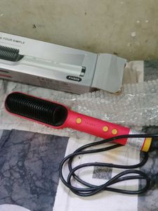 Hair Straightener Brush🥳