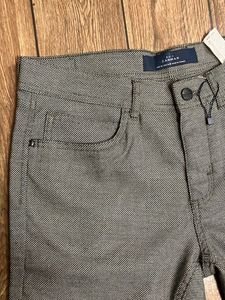 ZARA Man Gray Herringbone Dress Pants - Slim Fit