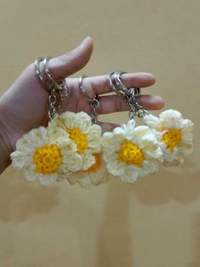 Crochet Daisy Keychain