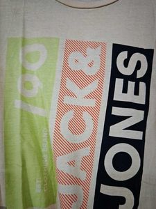Jack &amp; Jones Tee