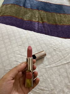 L’oreal Lipstick