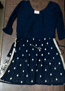 Elegant Navy Blue Embellished Kurta