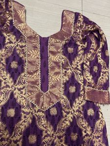 💜Beautiful Boutique Stiched Bagh Print 3 Piece💜