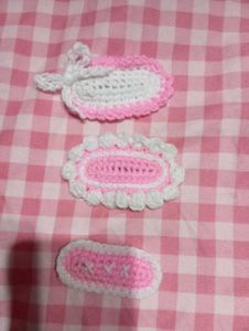 crochet pack of three hair clips