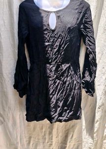 I. CUTE MINI BLACK DRESS