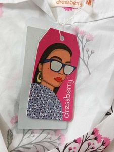 Dressberry Brand M SIZE TOP