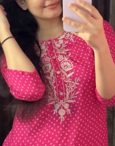Prettiest Butter Viscose Muslin Kurta With Pants