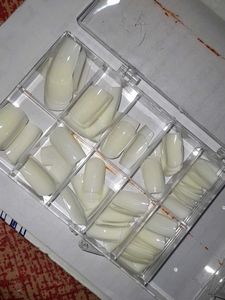 Artificial Nails