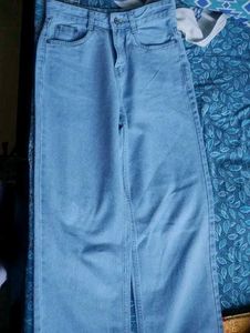 Brand New Denim Straight Fit Jeans Pant🎀✨️
