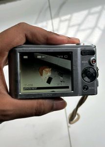 Sony cybershot DSC-W810