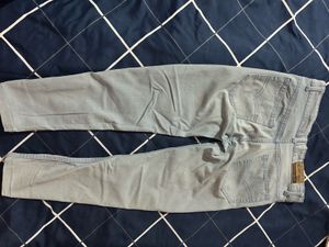 Light Grey Denim Jeans (waist 28)