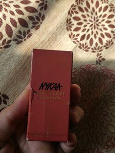 Nykaa Luxe Matte Lipstick Shade Staycation