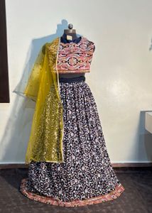 SALE 🛑Elegant Floral Lehenga Choli Set