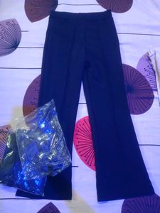 Regular Fit Women Black Trousers