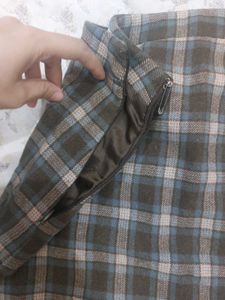 CUTE LITTLE SKIRT
