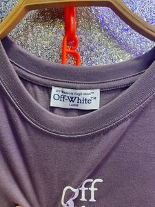 OFF WHITE