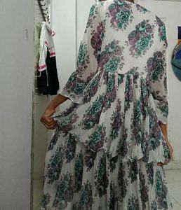Beautiful Floral Print Dress