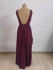 Elegant Burgundy Maxi Dress