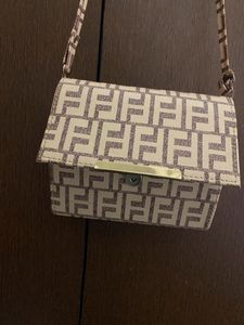 Sling Bag