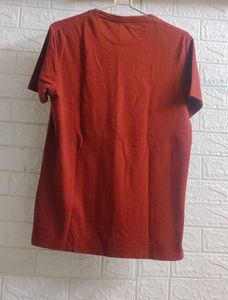 Zara Men&#39;s Basic Rust Red T-shirt (Single)