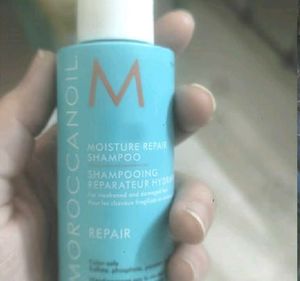 Moroccanoil Hydrating Shampoo