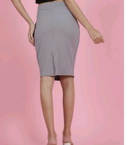 Grey Ribbed Knit Skirt