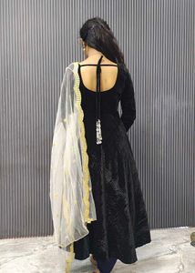 Self Stiched Velvet Umbrella Frock With Dupatta