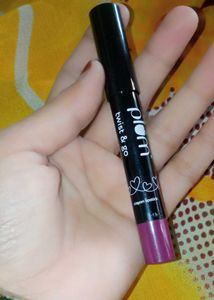 Plum Twist And Go Matre Lipstick💄