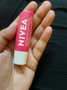 Nivea Watermelon Shine Lip Balm