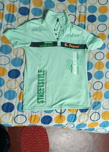 I Want To Sell Two T-shirt