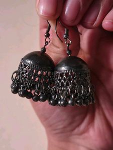 Small Black oxidised earrings