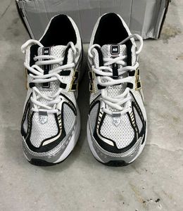NEW BALANCE 1906R WHITE METALLIC GOLD UK 7.5(41.5)