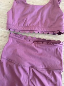 Scallop Activewear Leggings Set