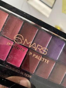 Mars Infinity Lip Palette