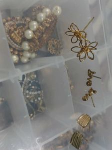 Gold Flower Drop Earrings