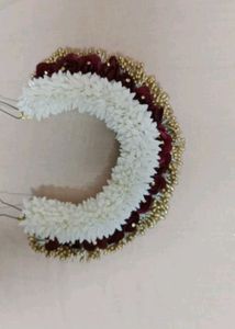 Floral Hair Accessory