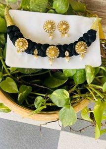 Elegant Black Velvet Necklace Set