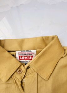 Levi&#39;s Shirt For Man