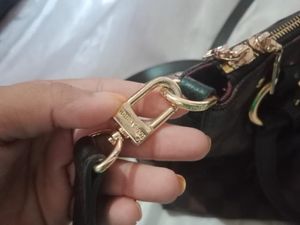 Price Drop LV Damier Canvas Lymington Ba