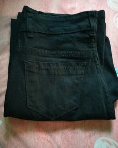 Black Jeans